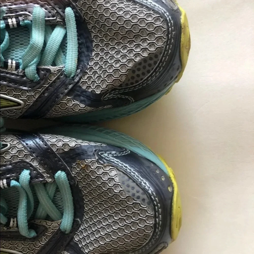 BROOKS GHOST Running Sneakers Shoes Size 8.0 Gray Turquoise Lime EUC